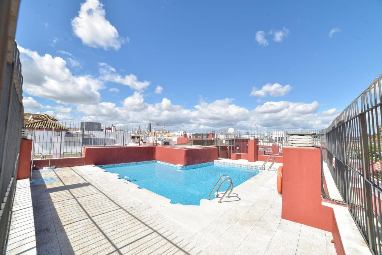Peace, Pool & Parking At Centre Apartamento Sevilha Exterior foto